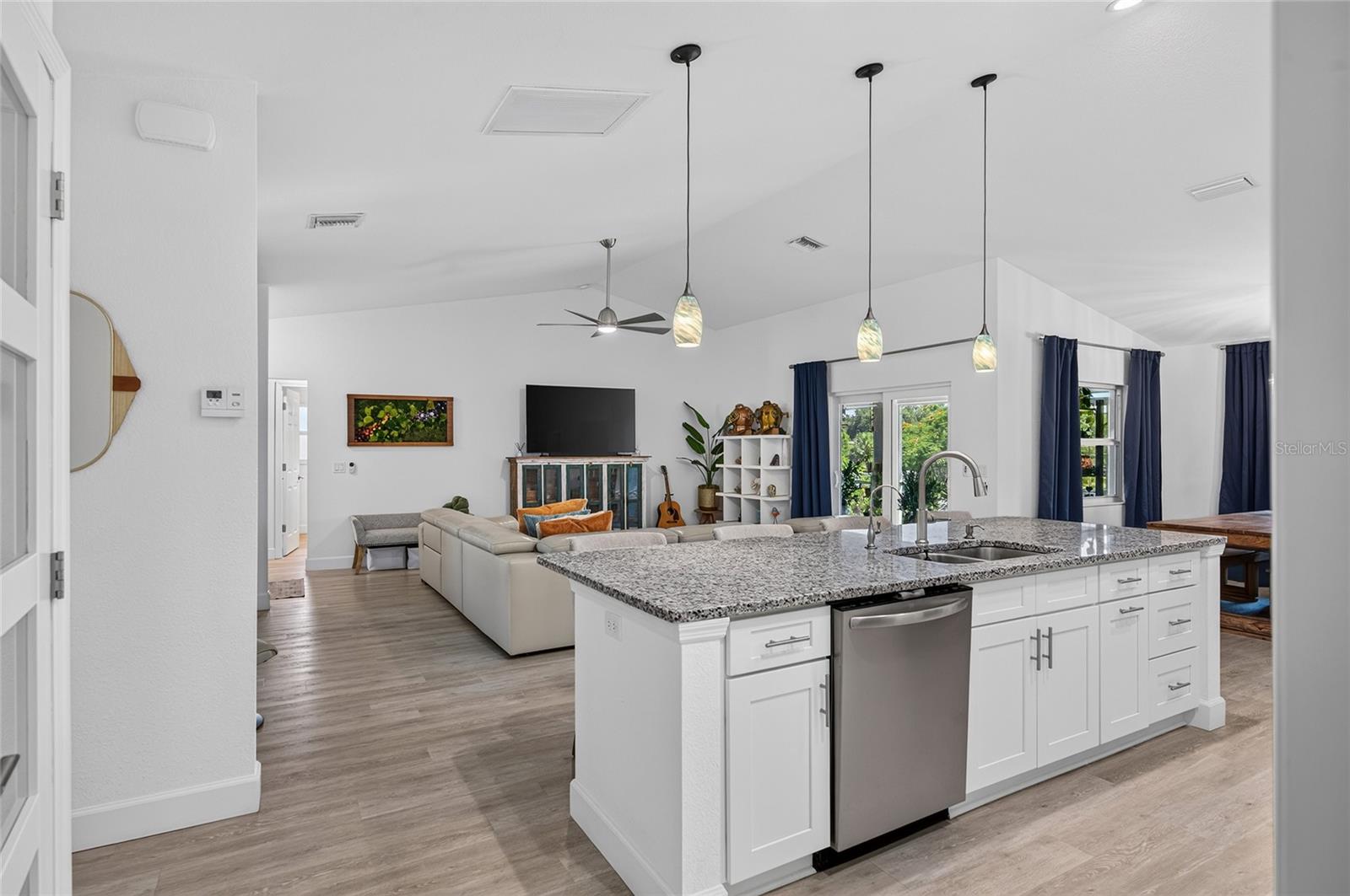 HRBR HEIGHTS - Residential
