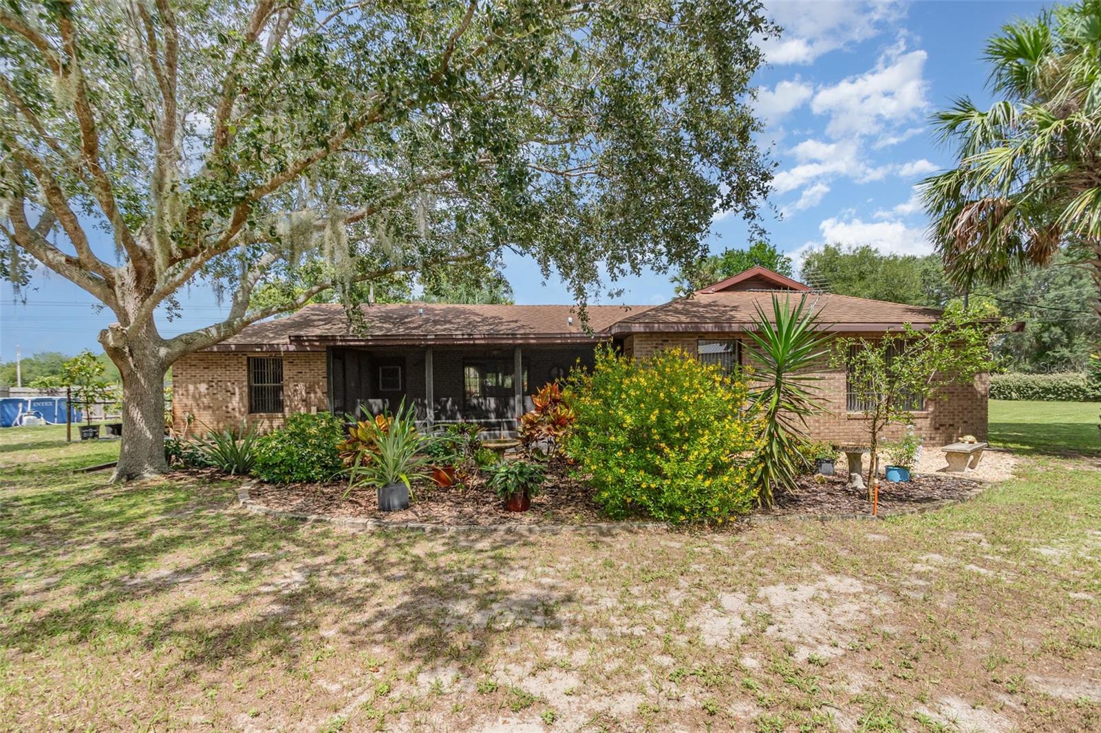 CARNELL 3RD ADD AKA PELLS HILLTOP UNREC - Residential