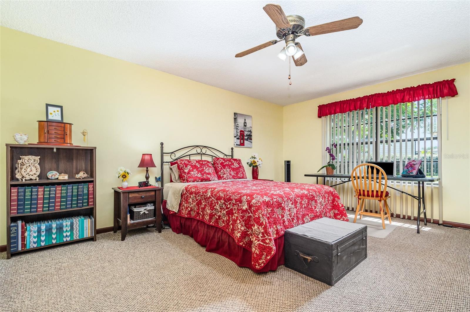 CARNELL 3RD ADD AKA PELLS HILLTOP UNREC - Residential