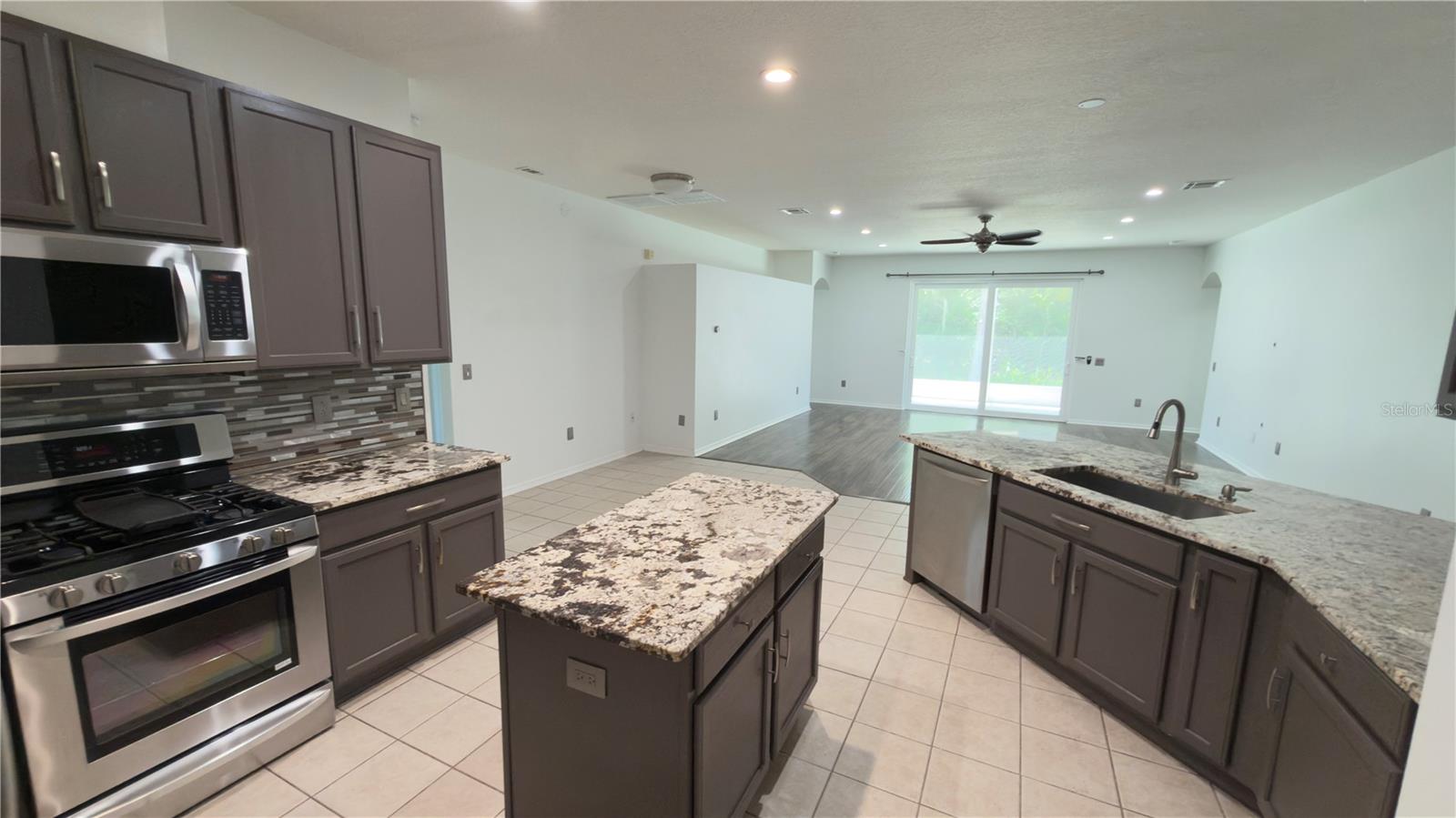 SADDLEBROOK VILLAGE WEST - Residential