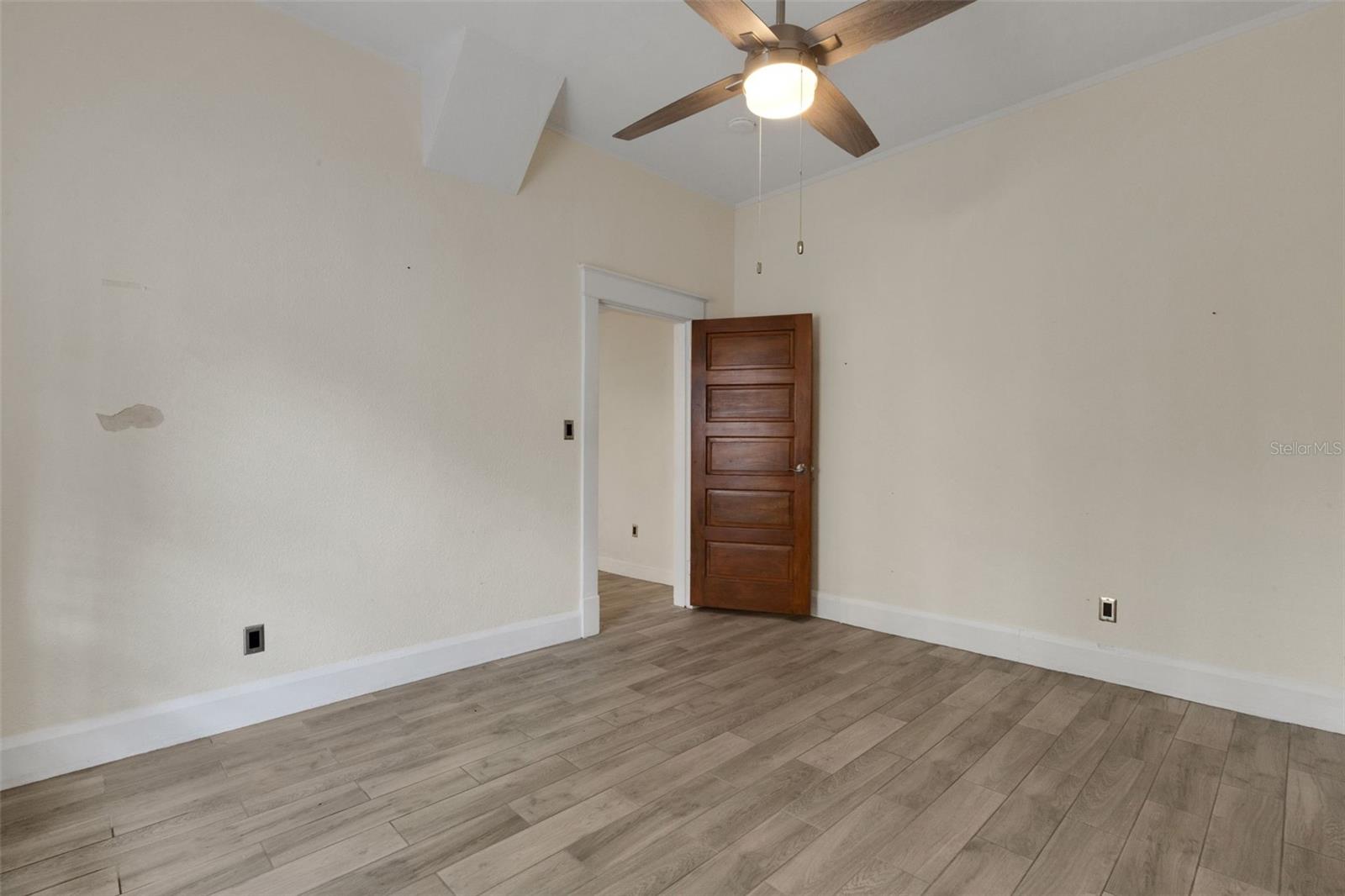 JOHNSONS T H SUB - Residential Income