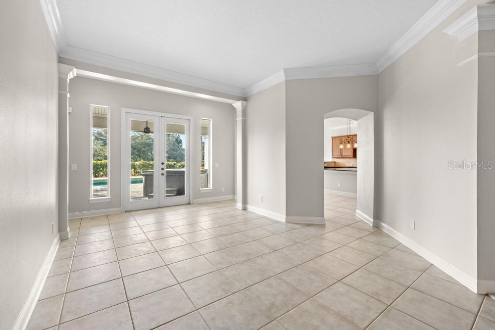 HEATHROW COUNTRY EST HOMES PH ONE - Residential
