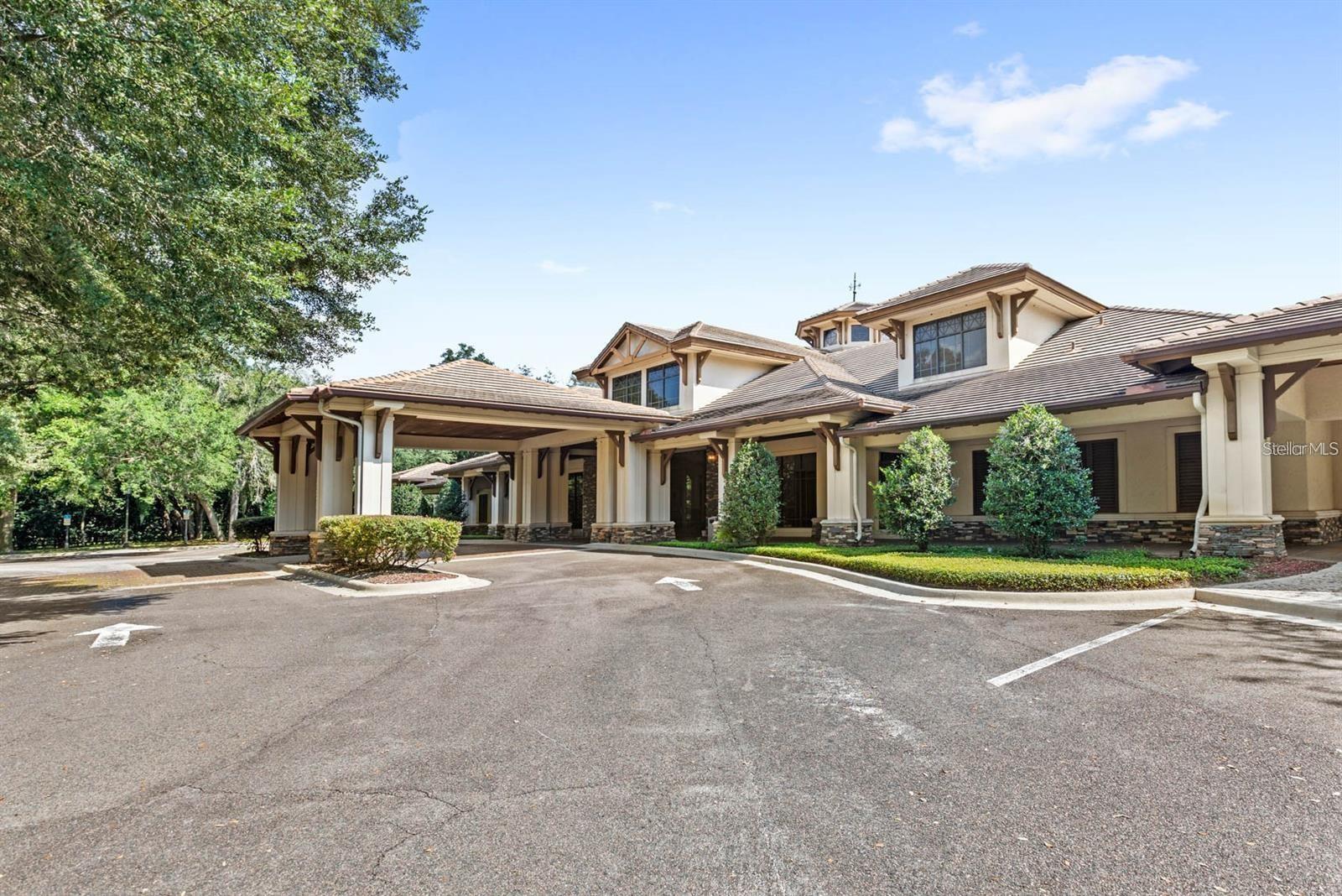 HEATHROW COUNTRY EST HOMES PH ONE - Residential