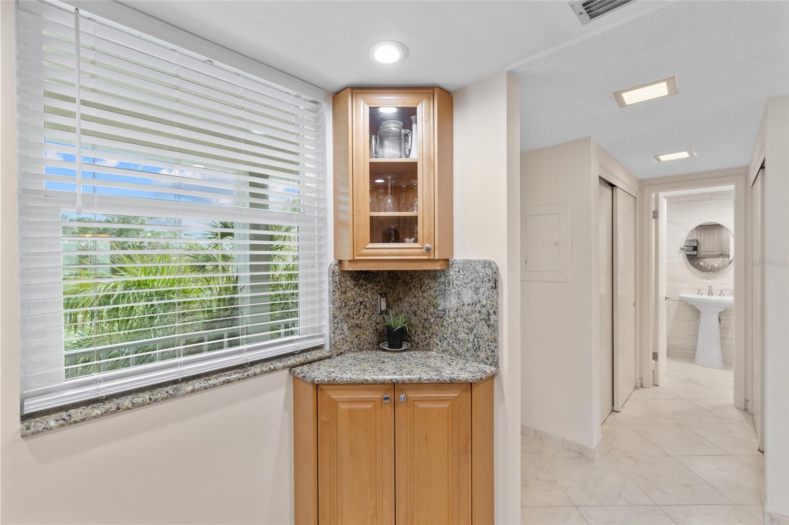 LONGBOAT HARBOUR - Residential
