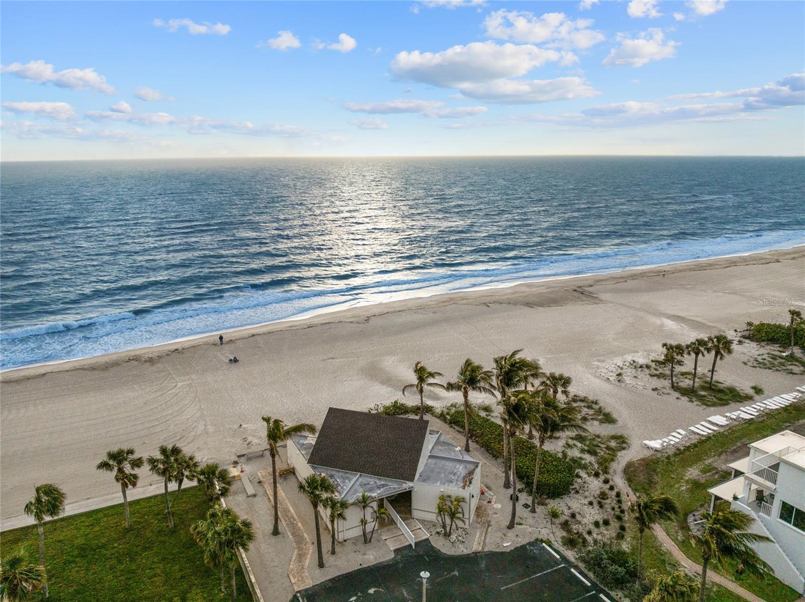 LONGBOAT HARBOUR - Residential