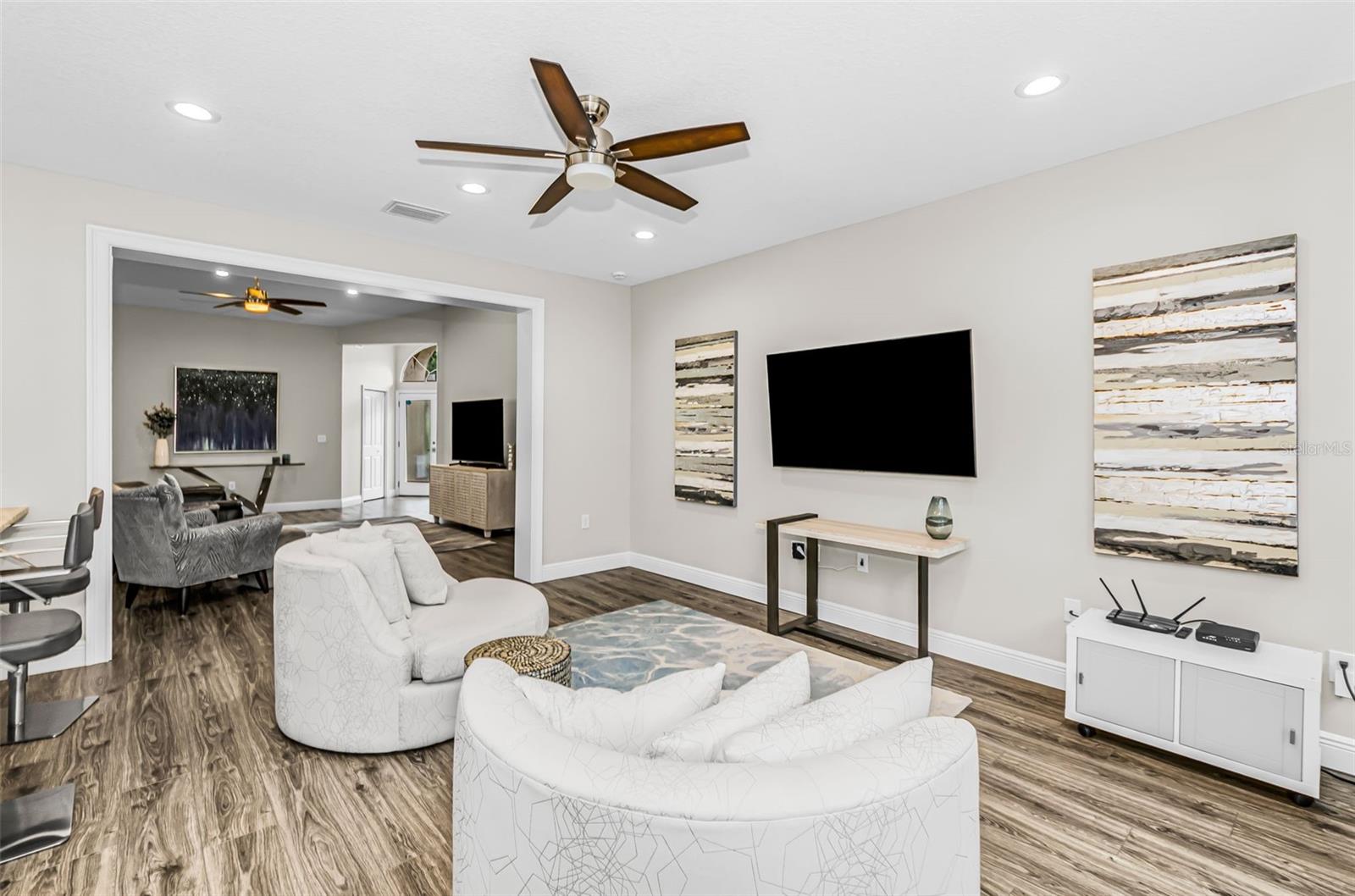 PARCEL B - THE PINNACLE - Residential
