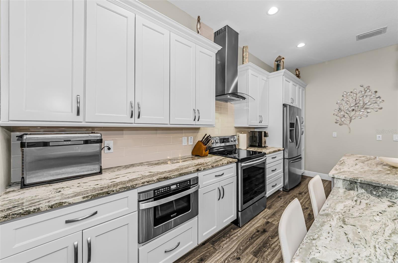 PARCEL B - THE PINNACLE - Residential