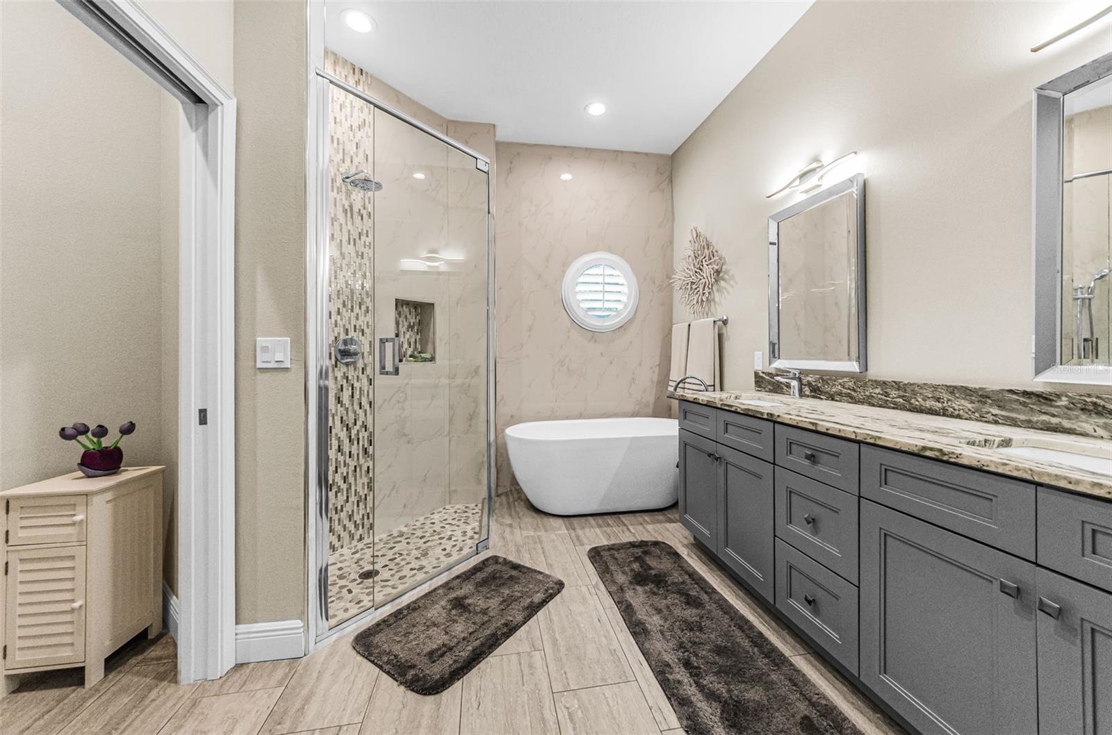 PARCEL B - THE PINNACLE - Residential