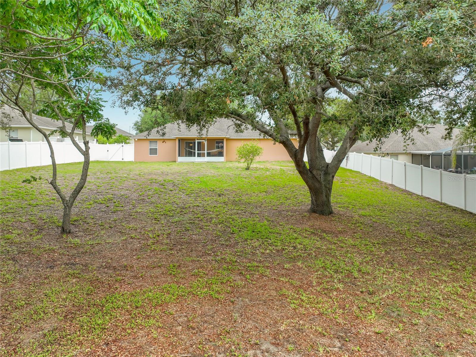 MINNEOLA OAK VALLEY PH 03 LT 362 PB 50 - Residential