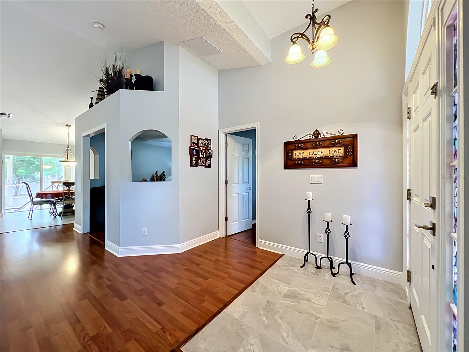 MINNEOLA OAK VALLEY PH 03 LT 362 PB 50 - Residential
