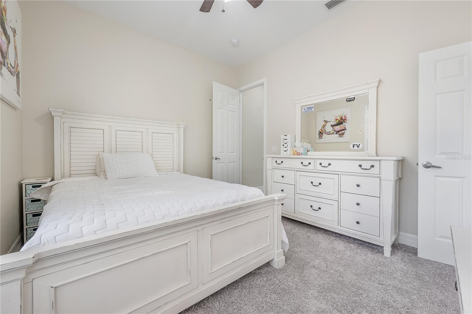 HANSEN MANOR TWNHMS - Residential Lease