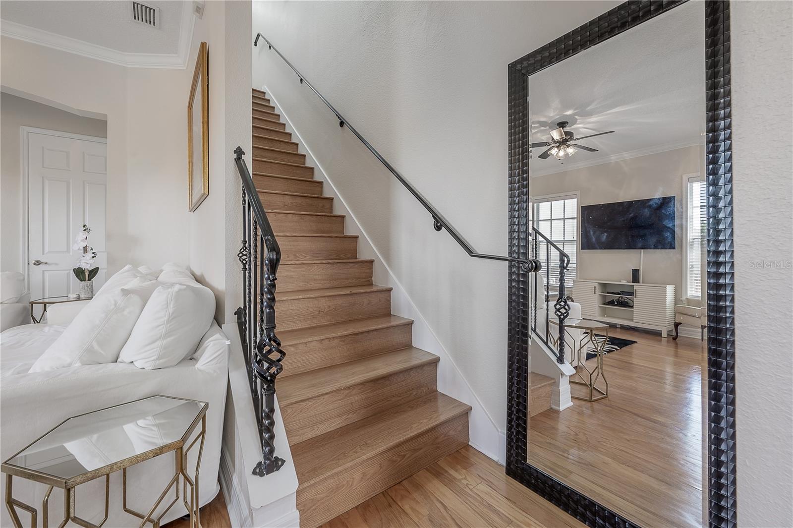 HANSEN MANOR TWNHMS - Residential Lease
