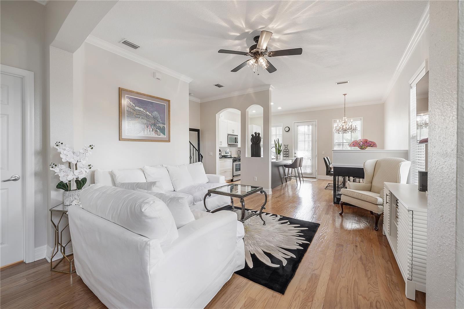 HANSEN MANOR TWNHMS - Residential Lease