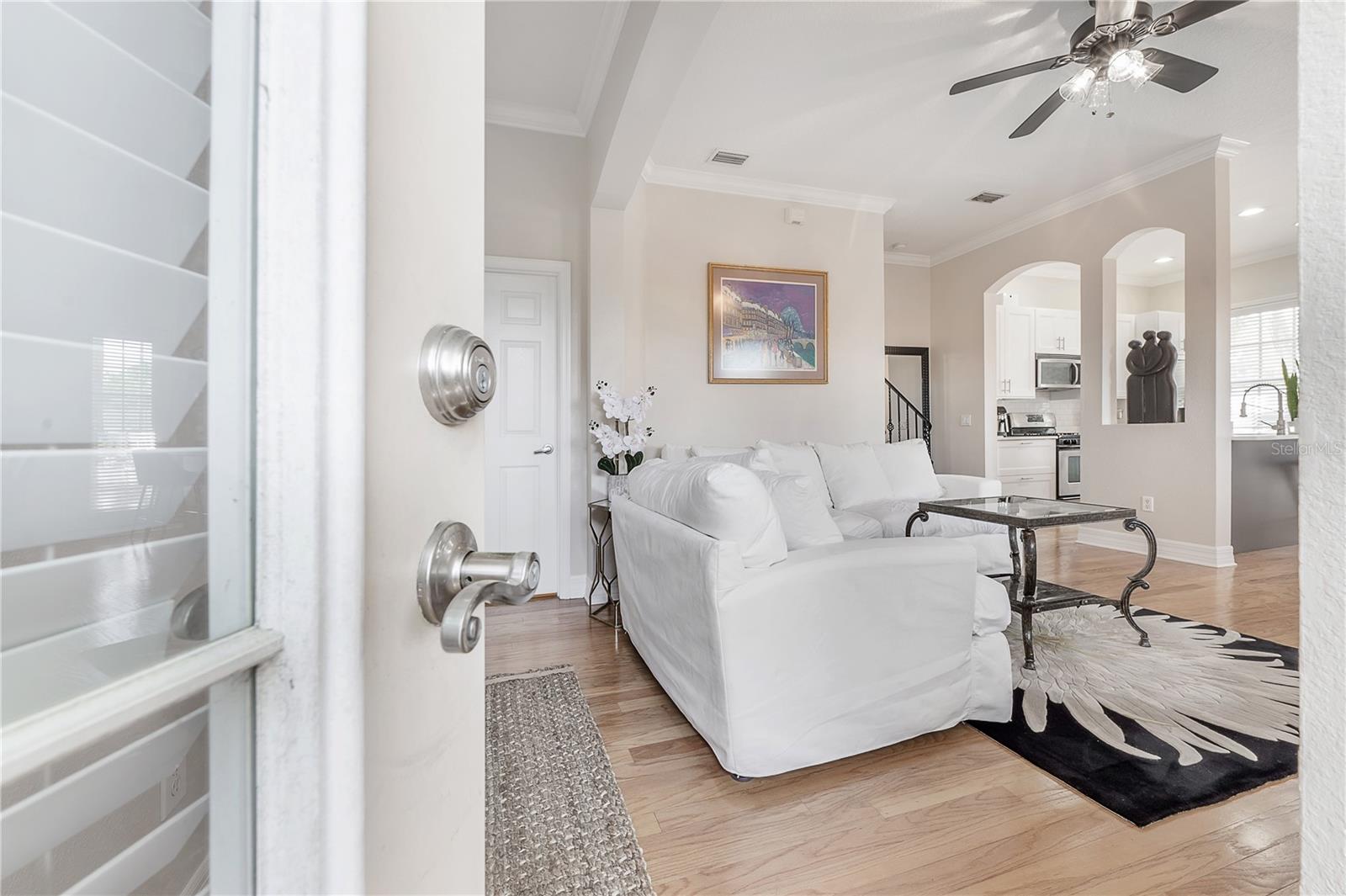 HANSEN MANOR TWNHMS - Residential Lease