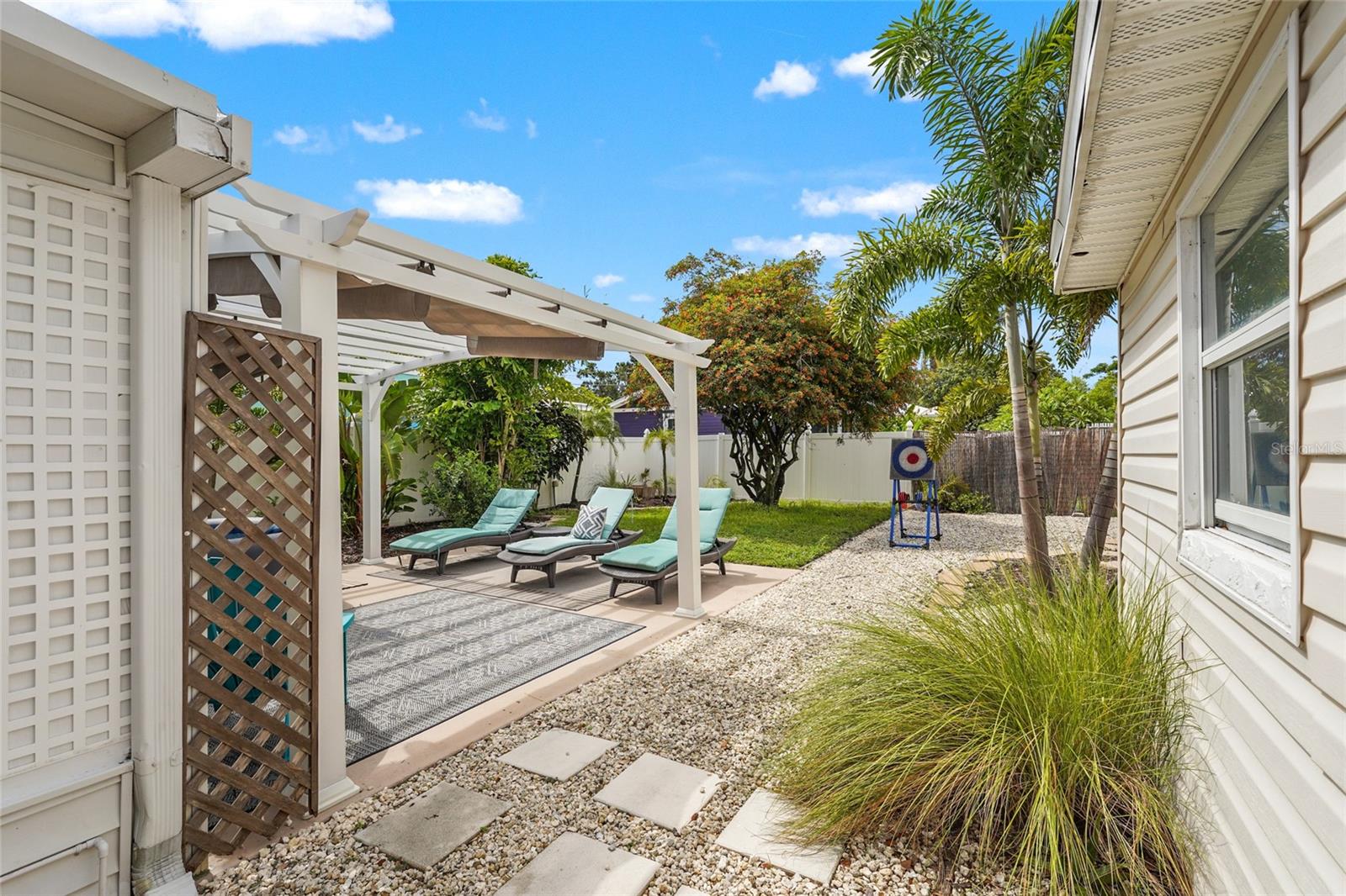 RIVERVIEW CONTINUED - Residential