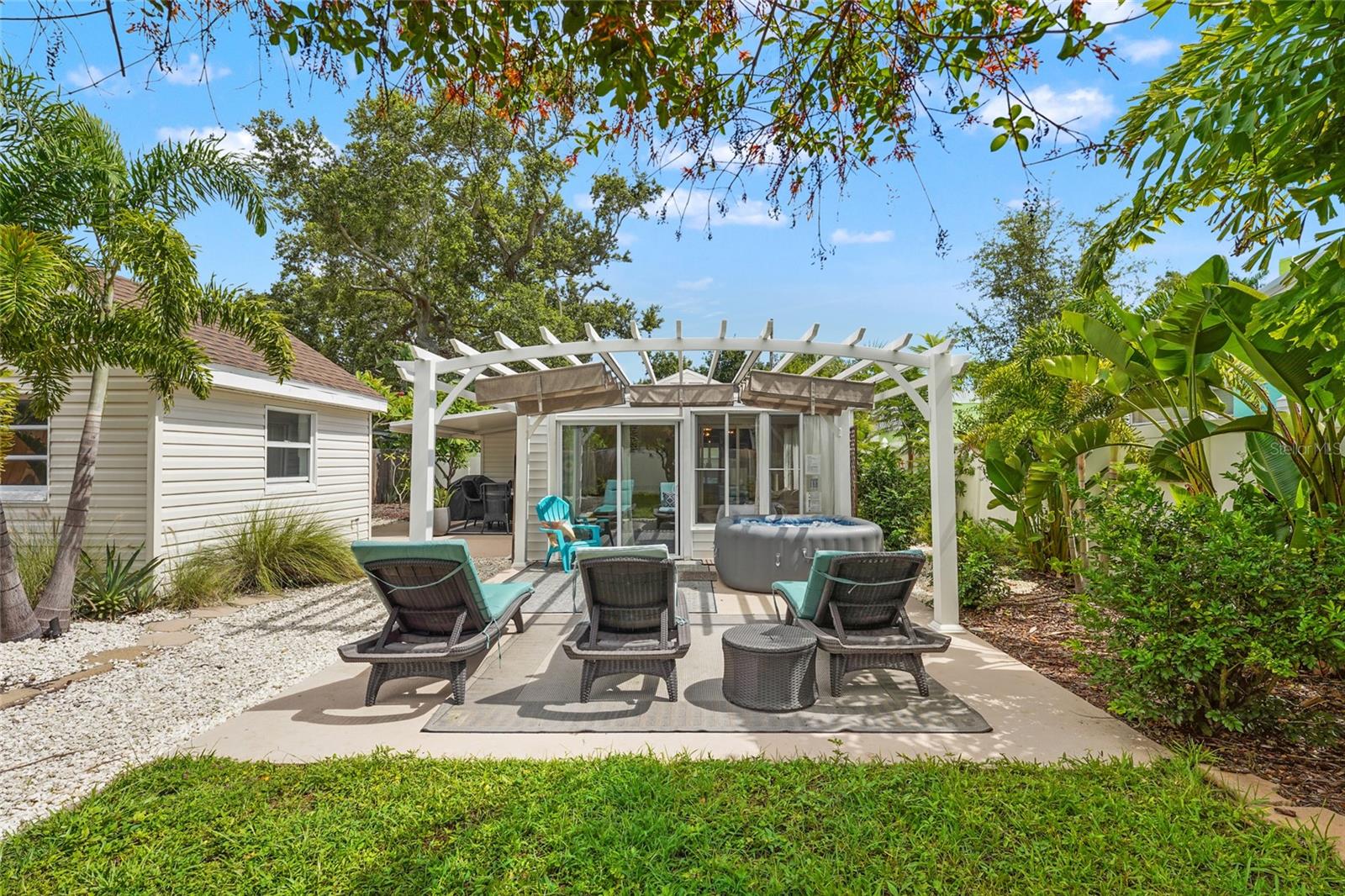 RIVERVIEW CONTINUED - Residential