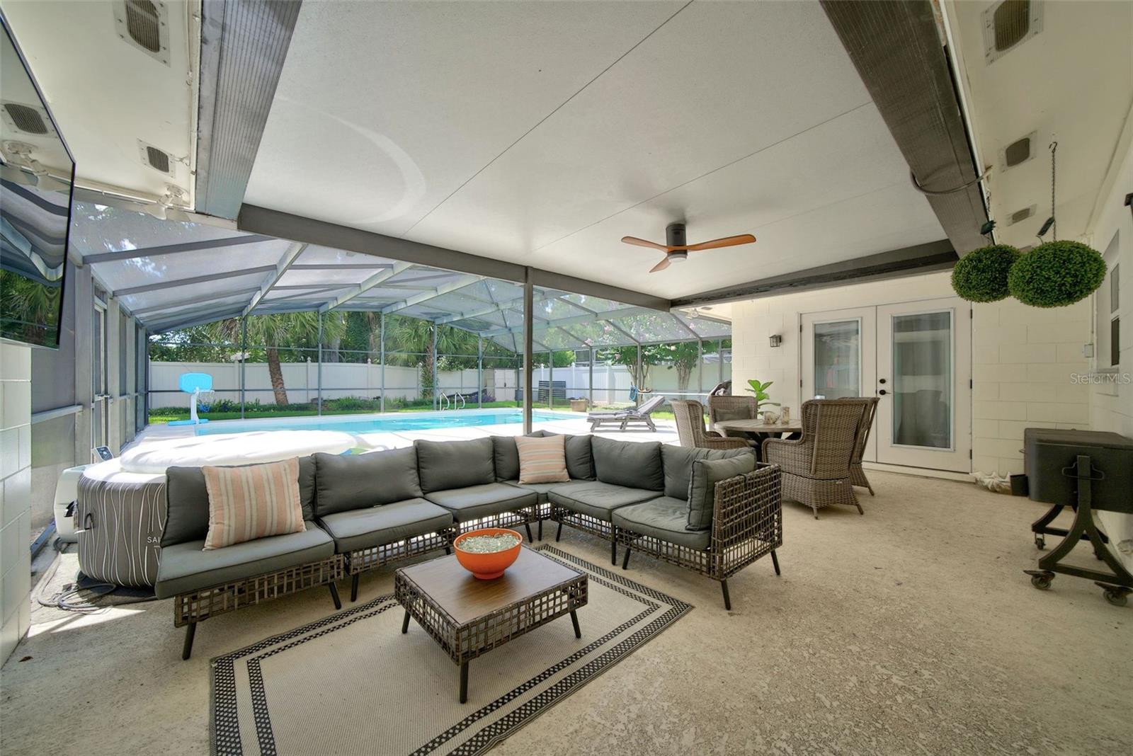 WINTER PARK PINES - Residential