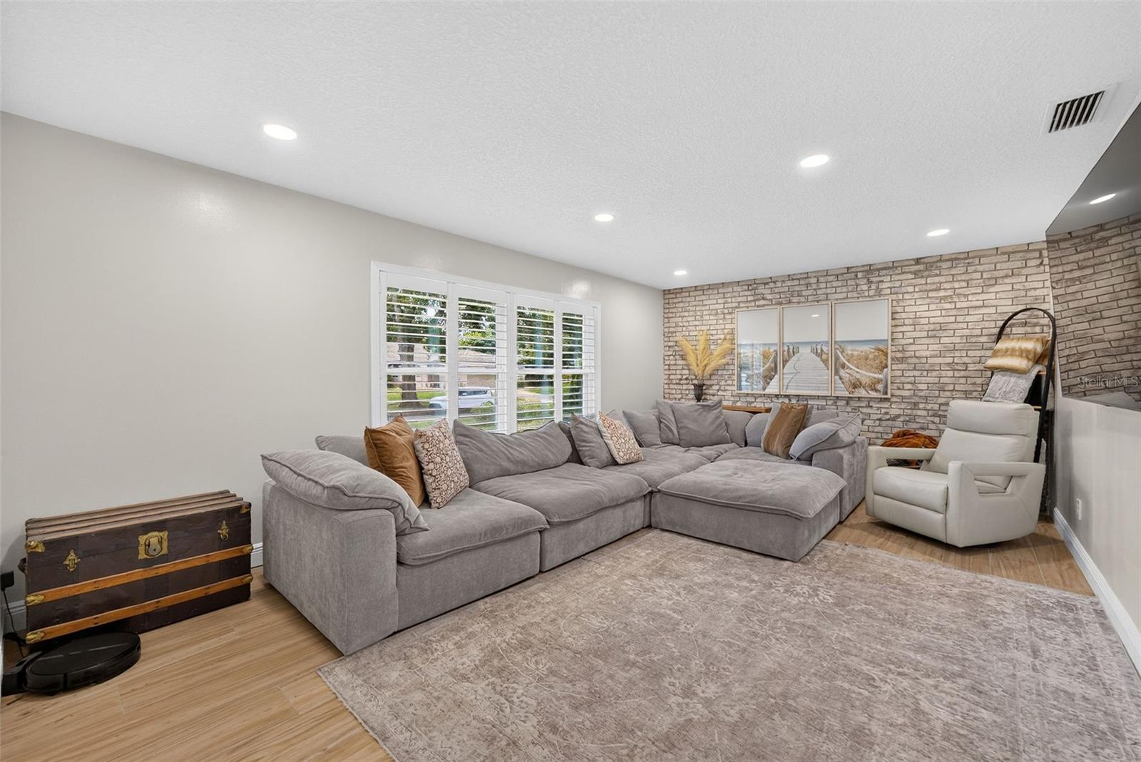WINTER PARK PINES - Residential