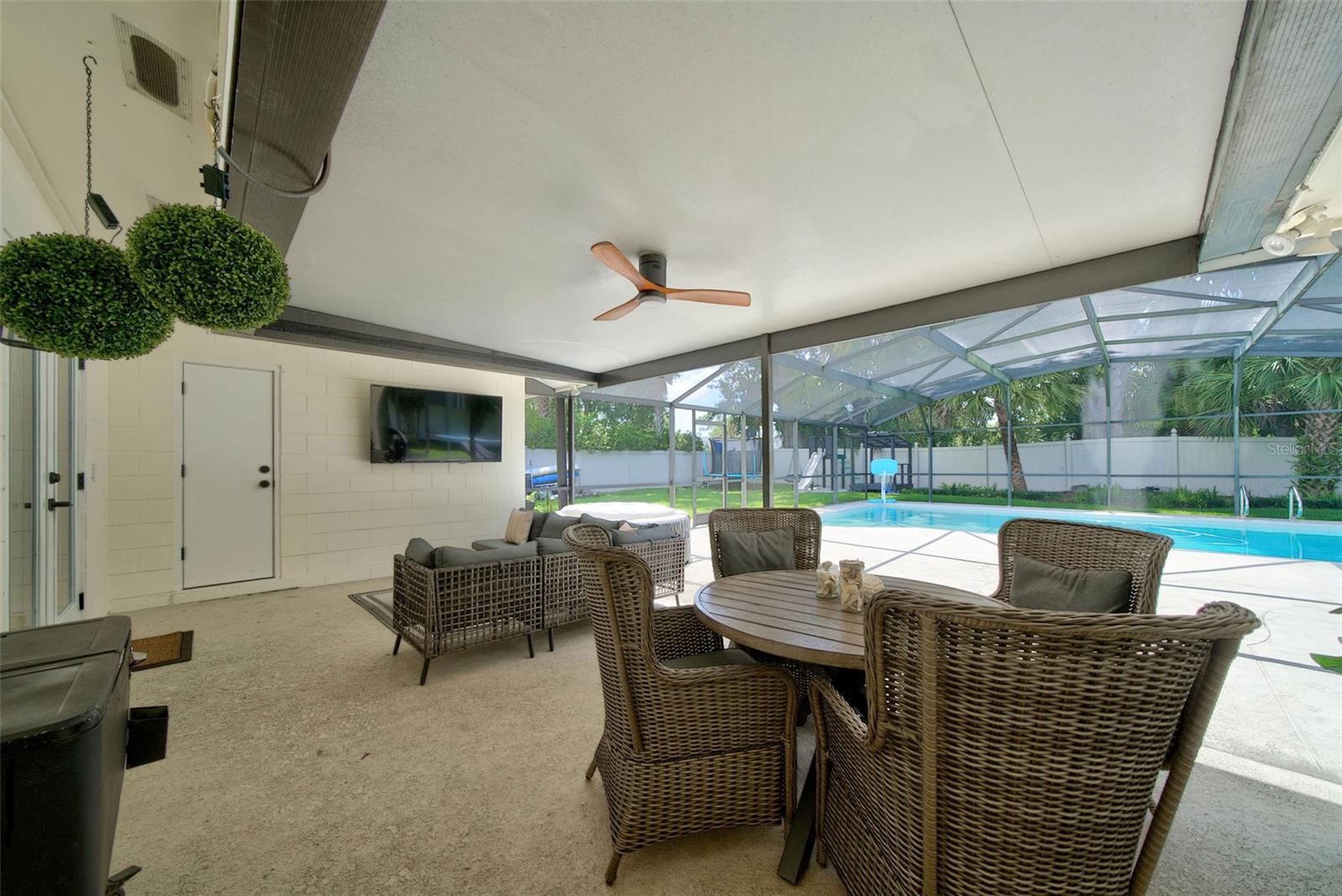 WINTER PARK PINES - Residential