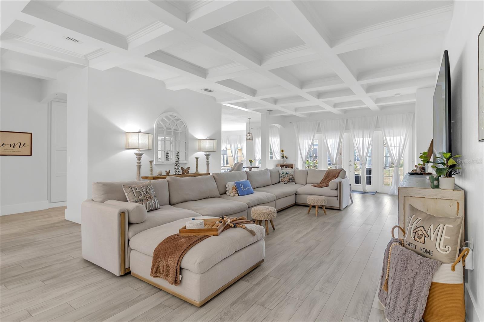 BELLALAGO PH 3 - Residential