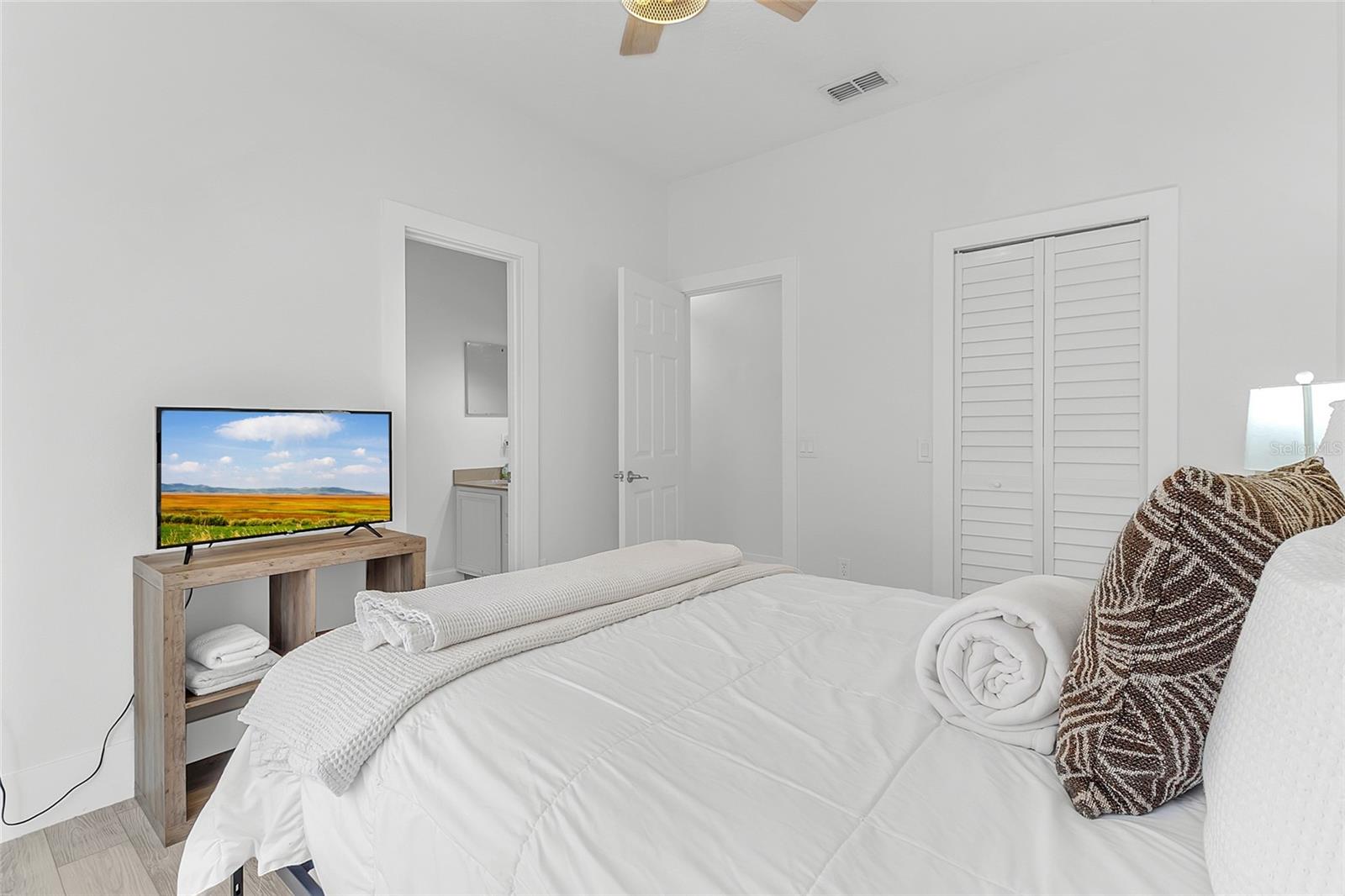 BELLALAGO PH 3 - Residential