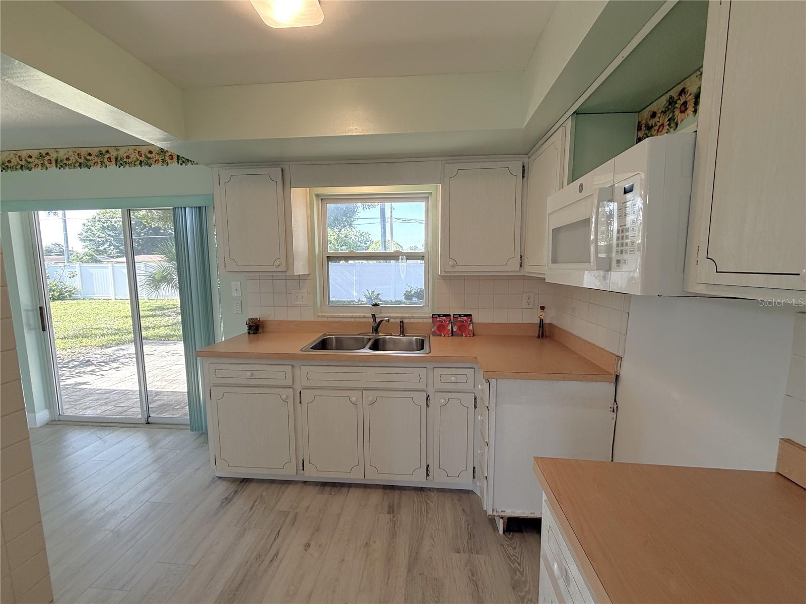 SPRINGWOOD VILLAS - Residential