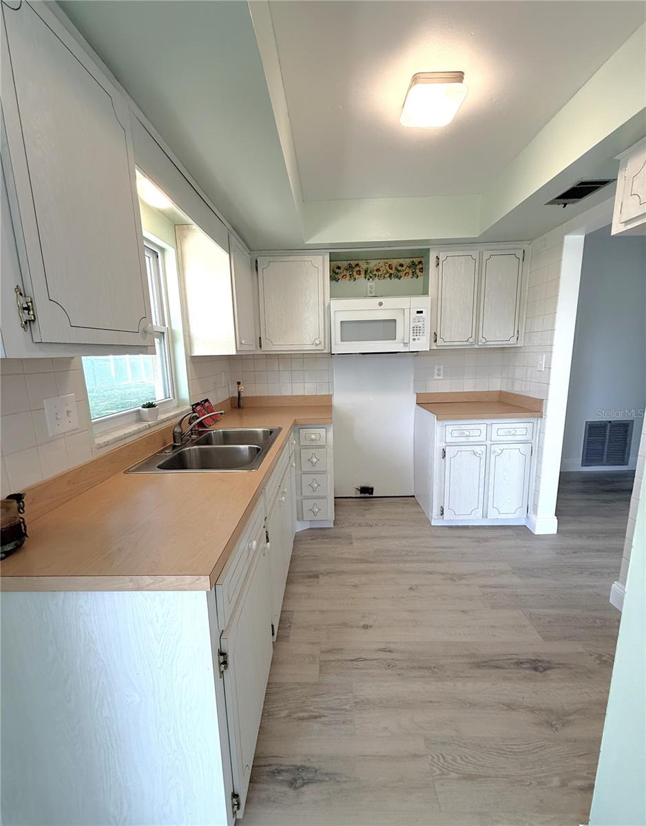 SPRINGWOOD VILLAS - Residential