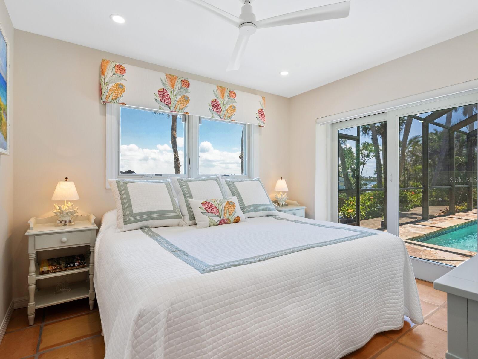 CASEY KEY - Residential