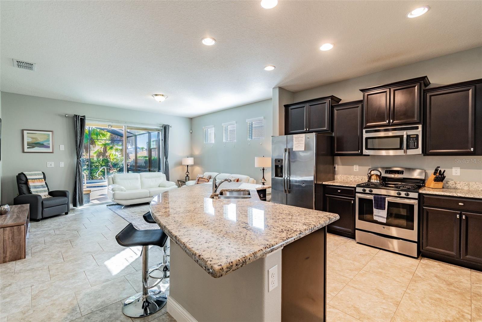 OAKMONT PH 01, SOLTERRA - Residential