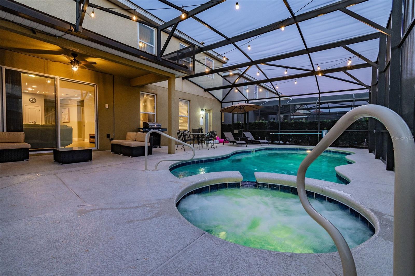 OAKMONT PH 01, SOLTERRA - Residential