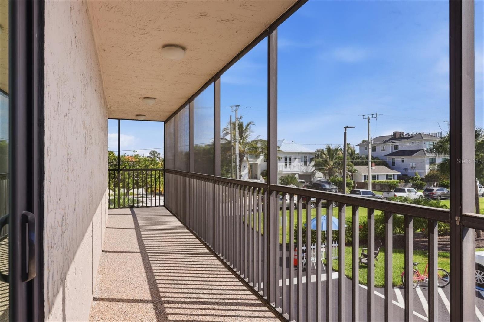 LIDO TOWERS - Residential