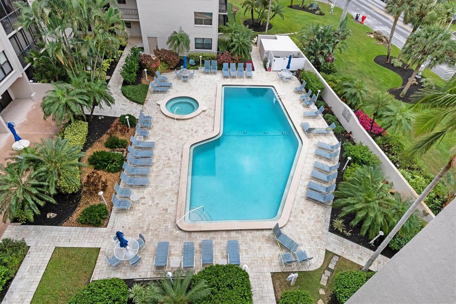 LIDO TOWERS - Residential