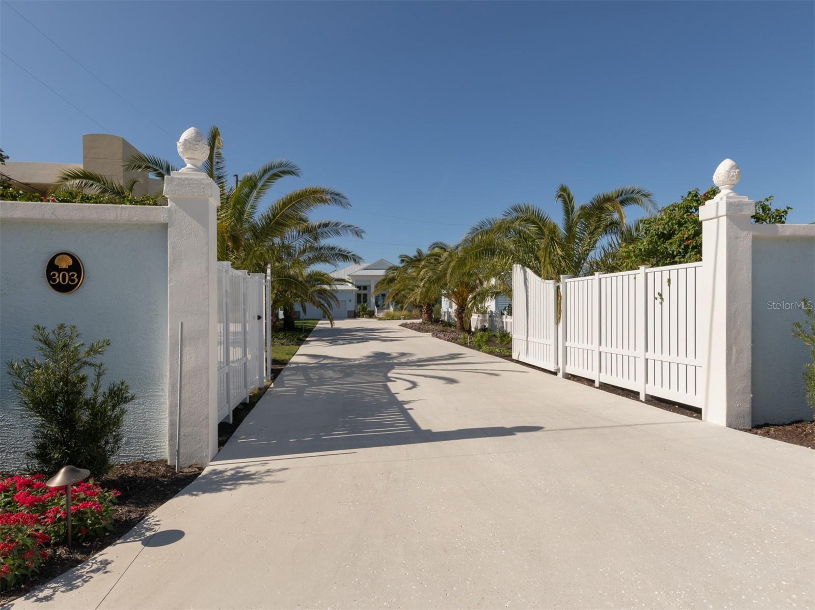 NOT IN A SUBDIVISION - Residential