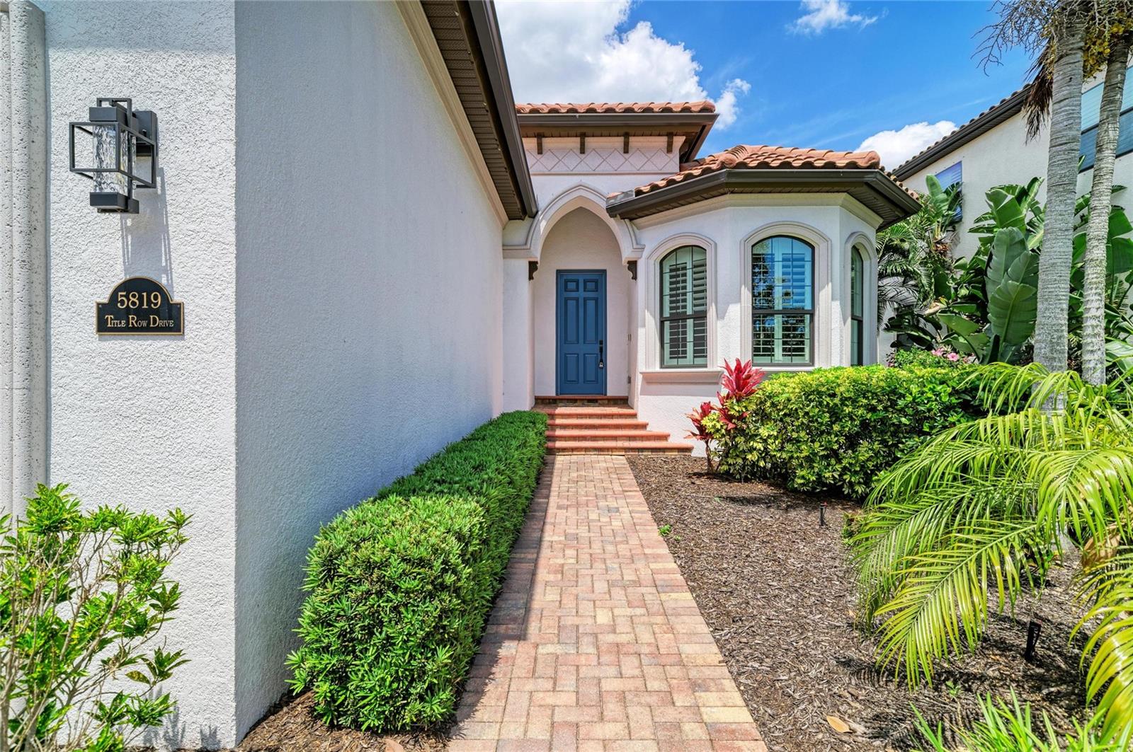 LEGENDS BAY - Residential