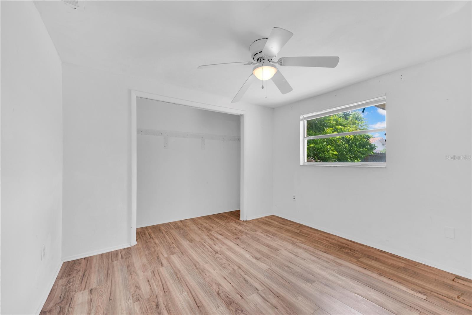 HILLANDALE - Residential