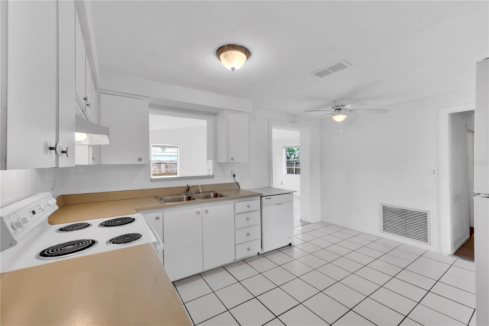 HILLANDALE - Residential