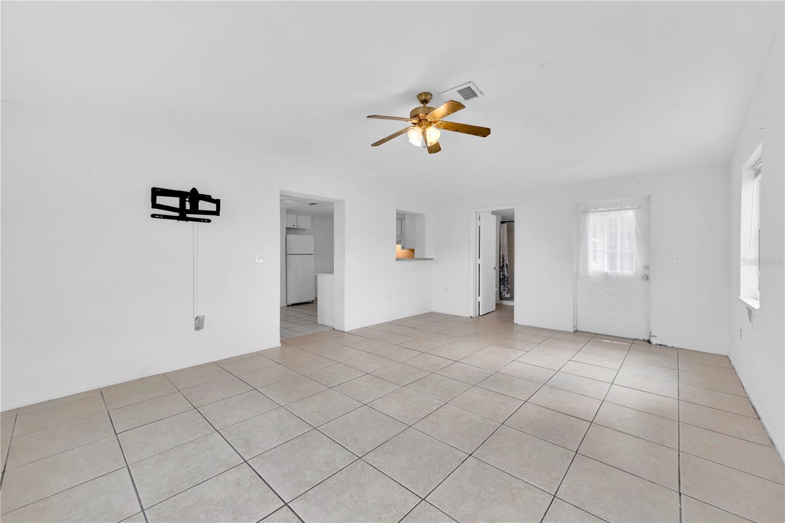 HILLANDALE - Residential