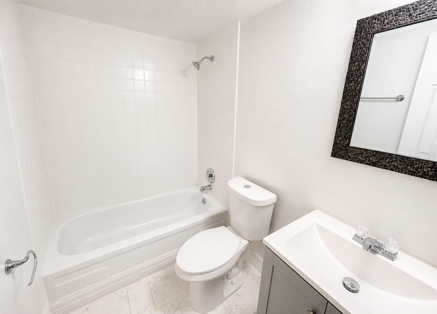 CATALINA ISLES CONDO - Residential