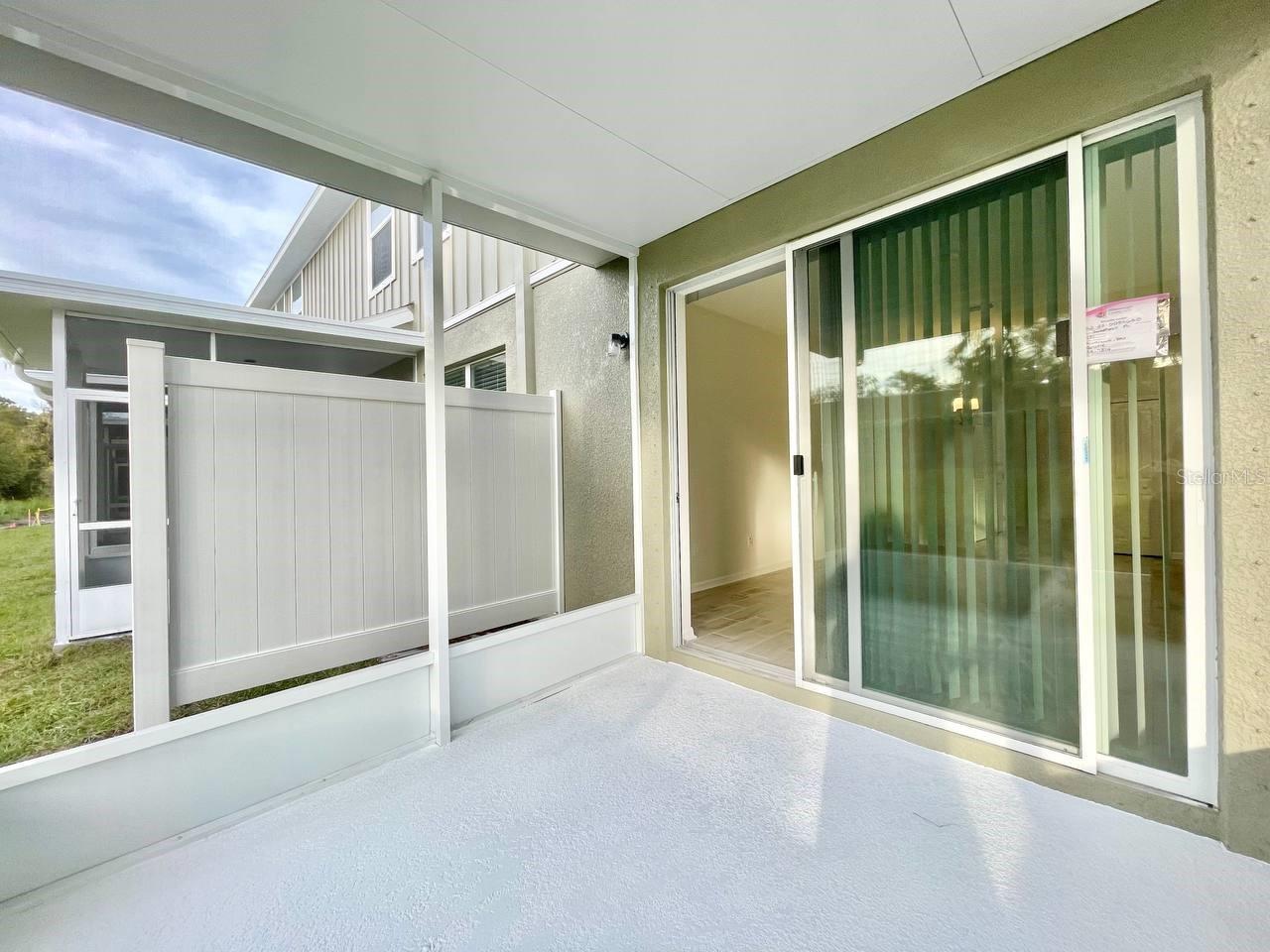 CALUSA CREEK TOWNHOMES - Residential Lease