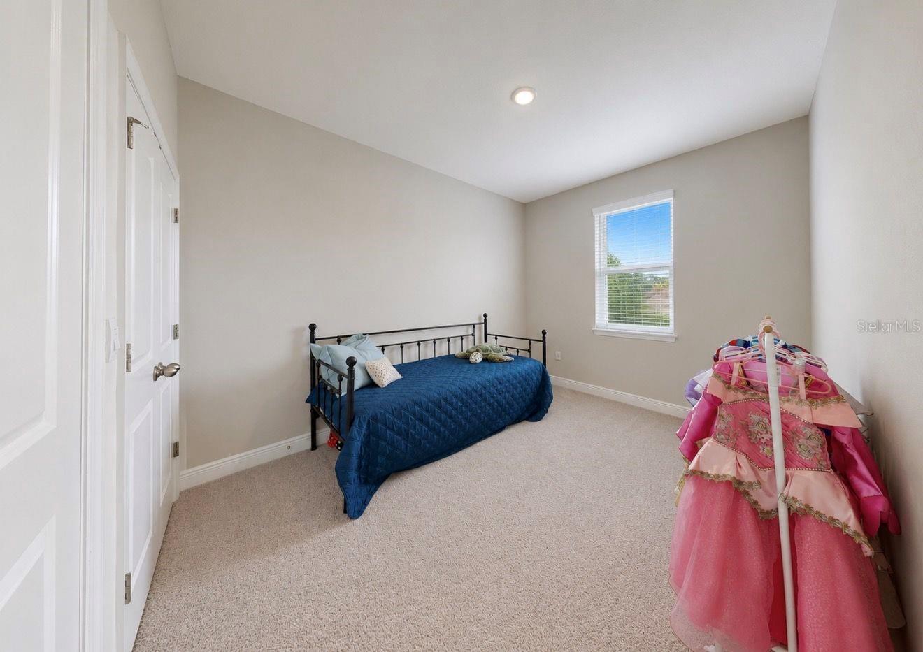 MANGROVE MANOR PH 1 - Residential