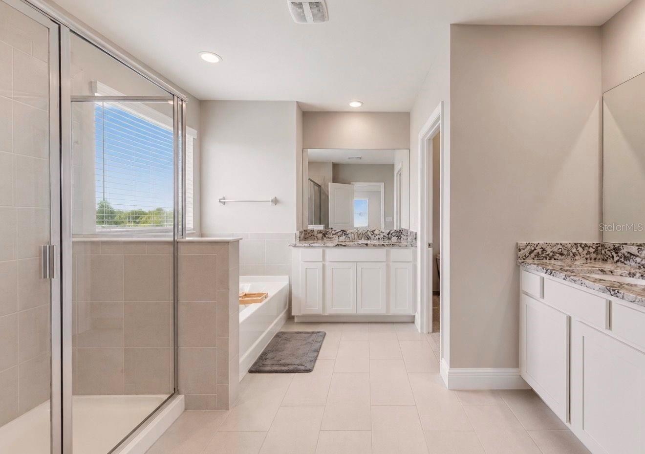 MANGROVE MANOR PH 1 - Residential