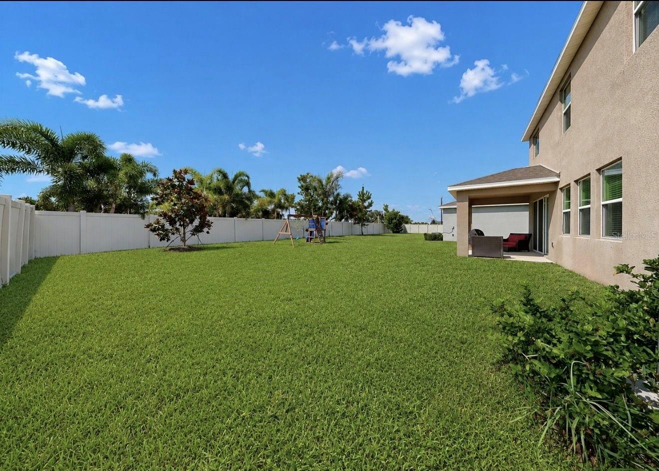 MANGROVE MANOR PH 1 - Residential