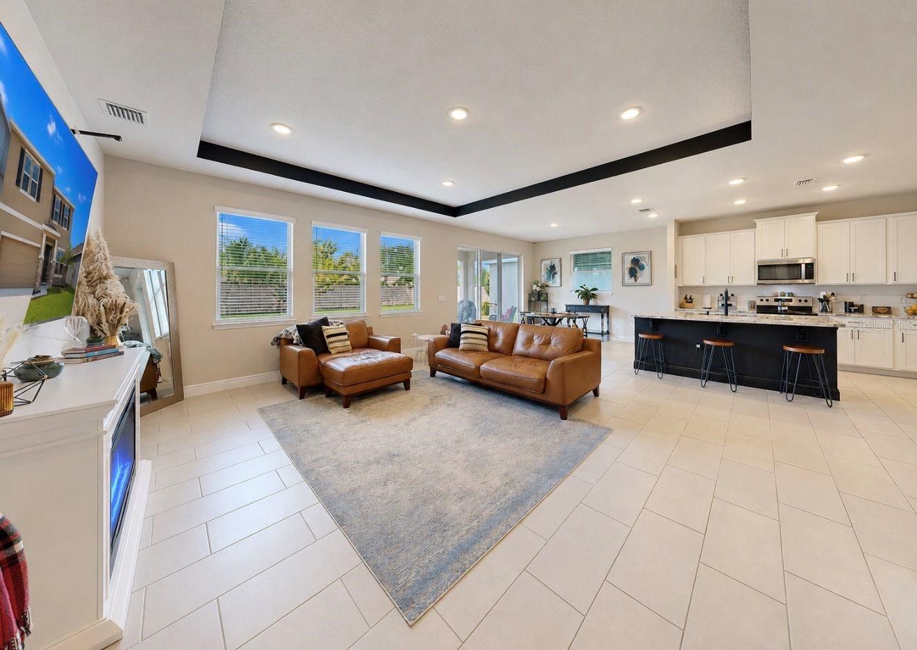 MANGROVE MANOR PH 1 - Residential