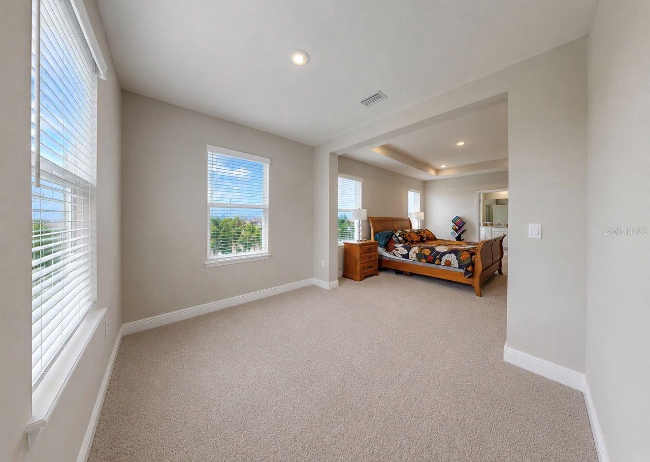 MANGROVE MANOR PH 1 - Residential
