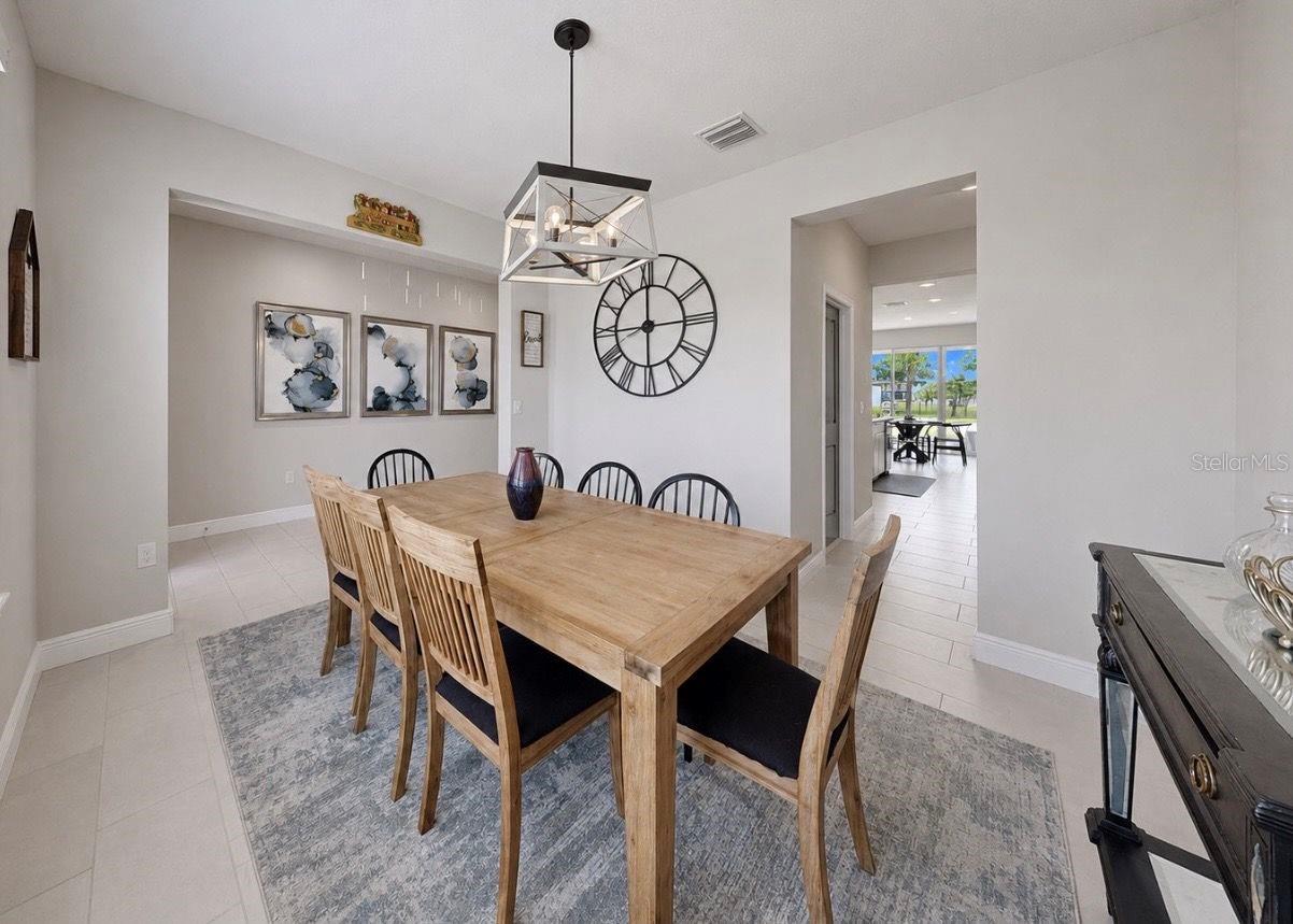 MANGROVE MANOR PH 1 - Residential