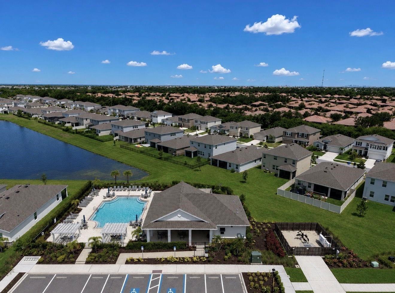 MANGROVE MANOR PH 1 - Residential