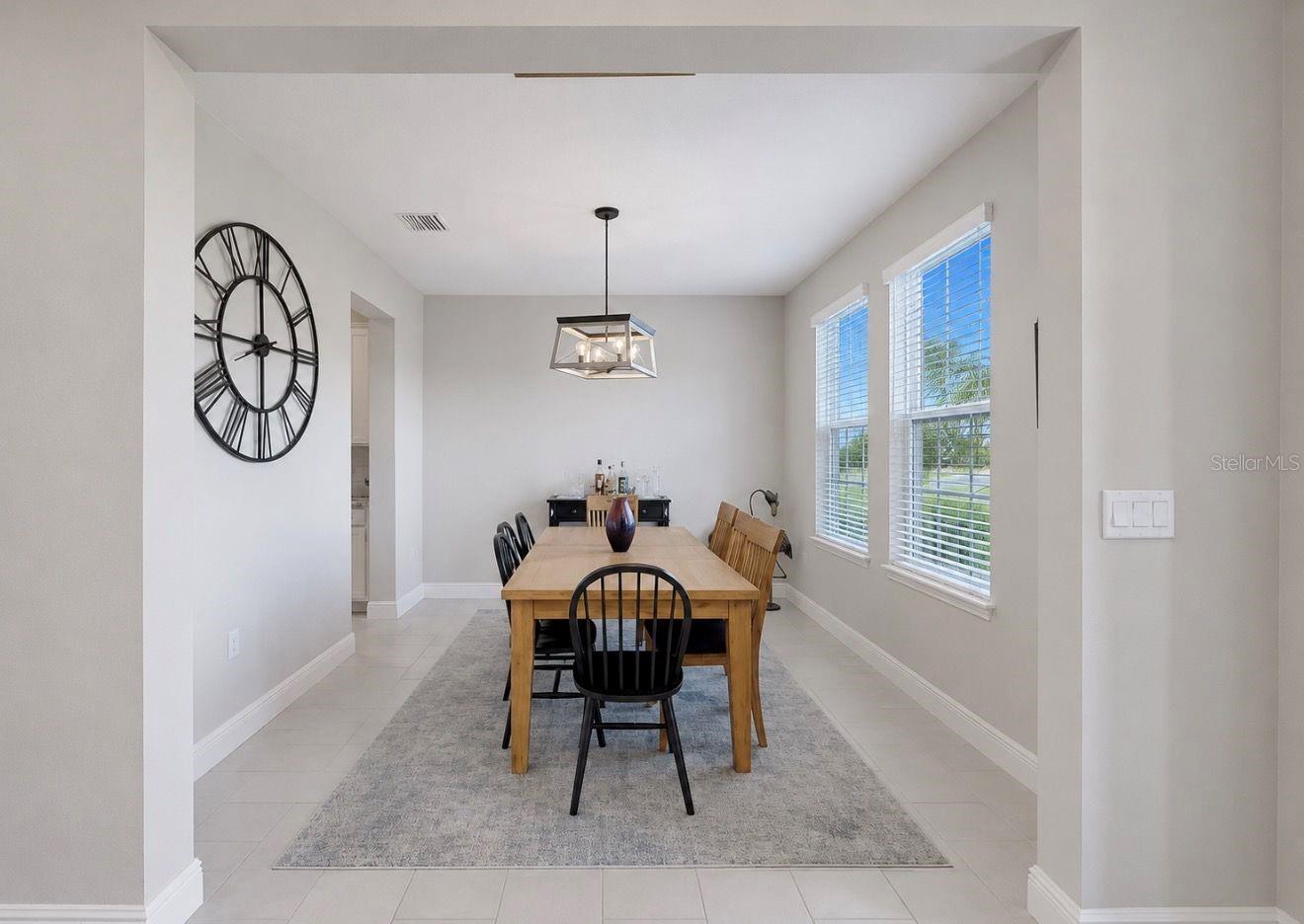 MANGROVE MANOR PH 1 - Residential