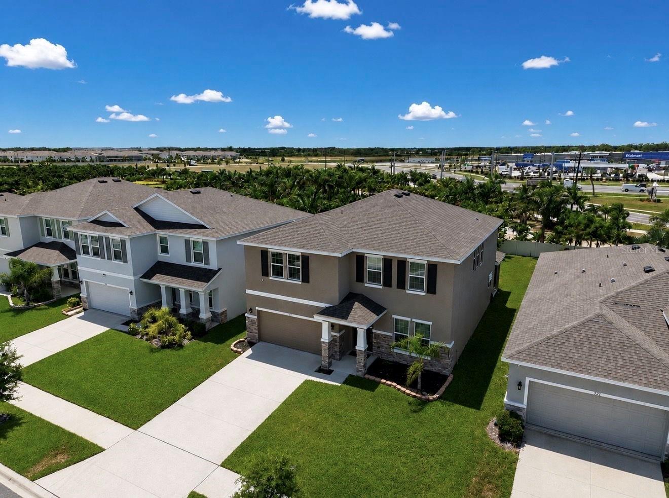 MANGROVE MANOR PH 1 - Residential