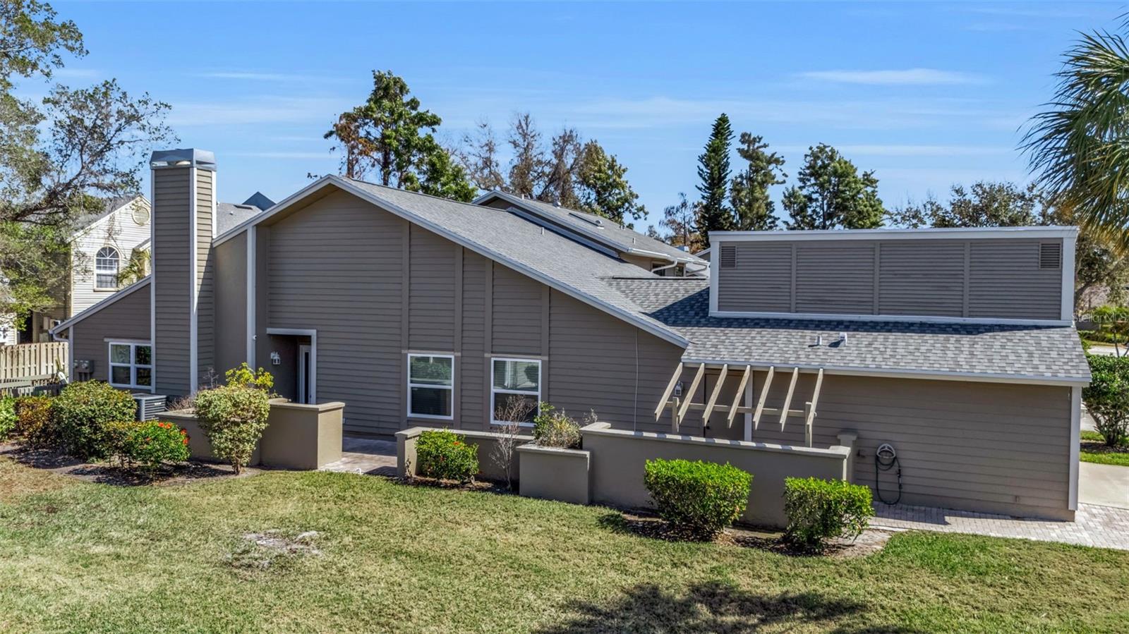 TURNBERRY WOODS - Residential