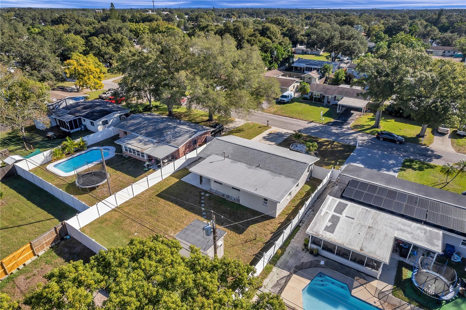 PINE GROVE ESTATES - Residential Lease